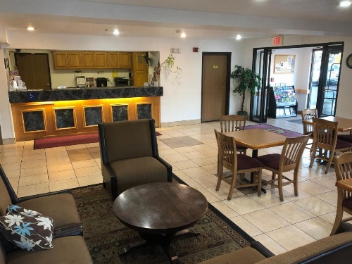 Super 8 by Wyndham The Dalles OR image 16