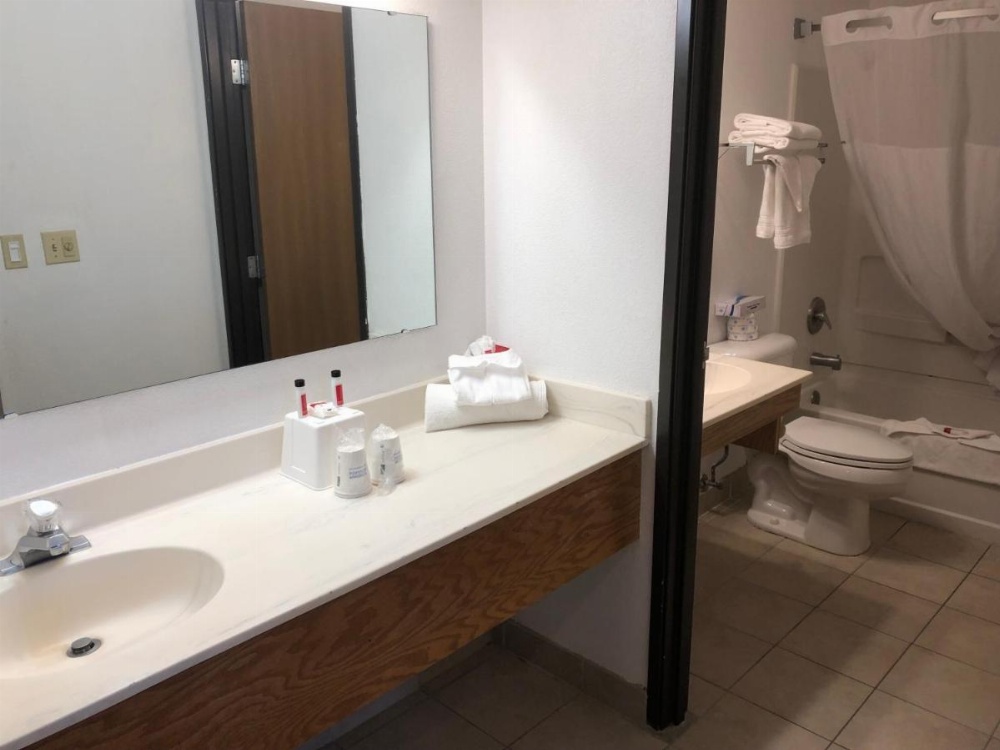 Super 8 by Wyndham The Dalles OR Image 28