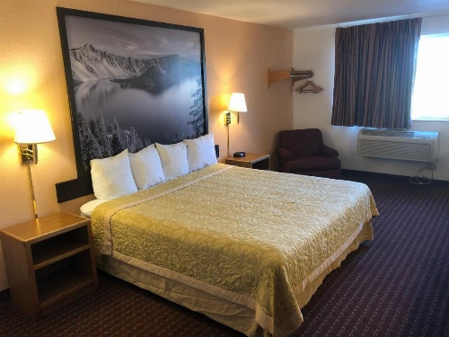 Super 8 by Wyndham The Dalles OR image 38