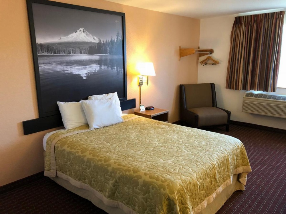 Super 8 by Wyndham The Dalles OR Image 49